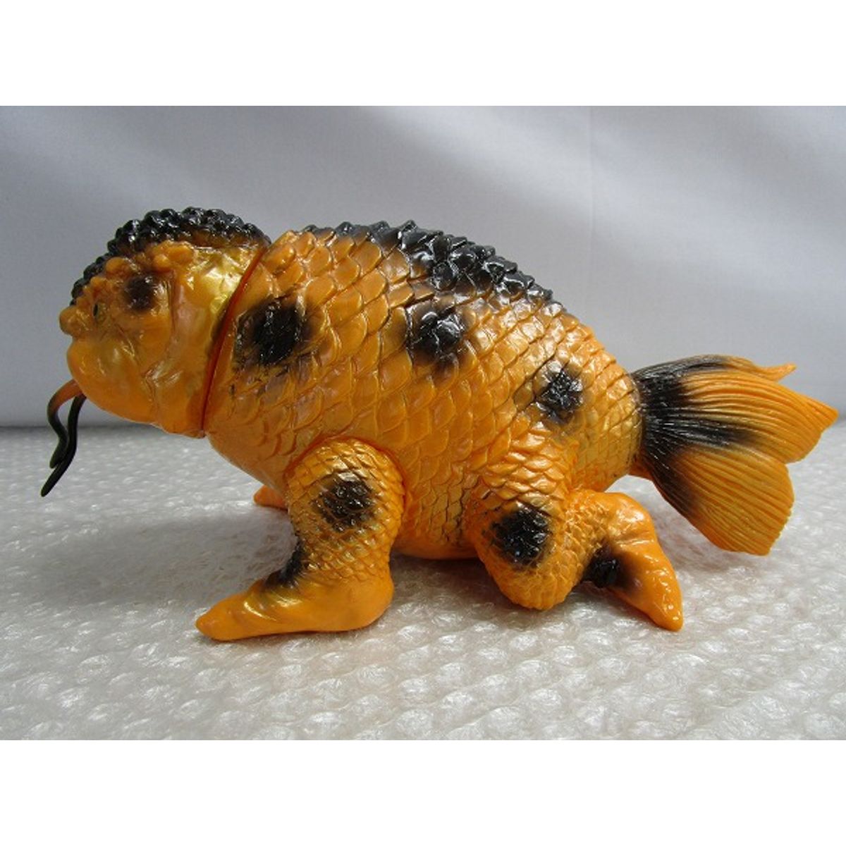 Yamomaku Sufesu limited monster beard with goldfish Zaurus