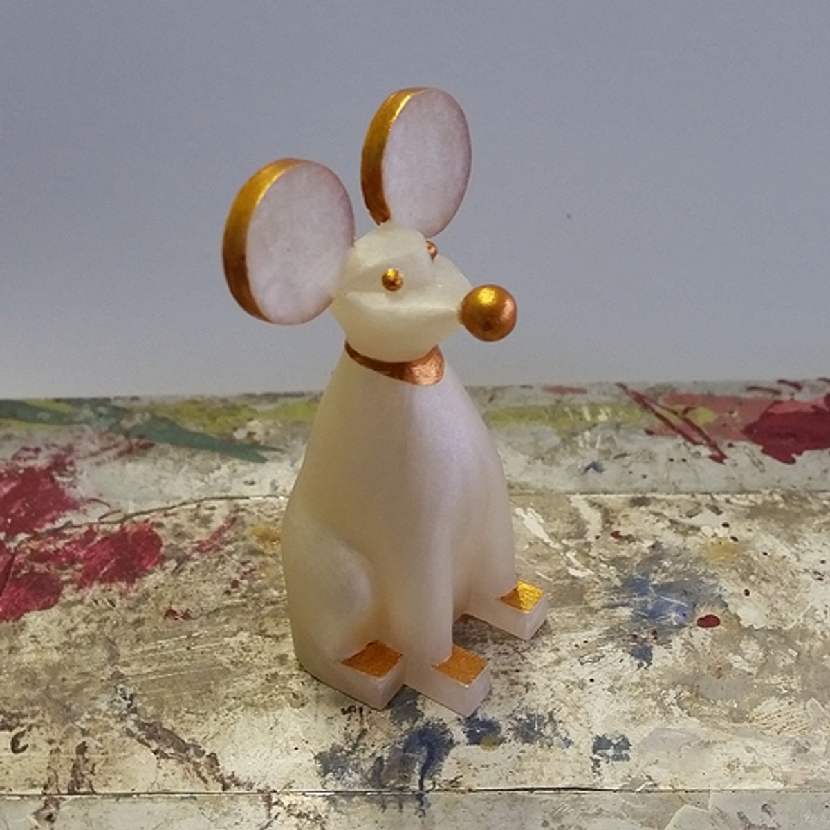 Royal Mouse Sucio