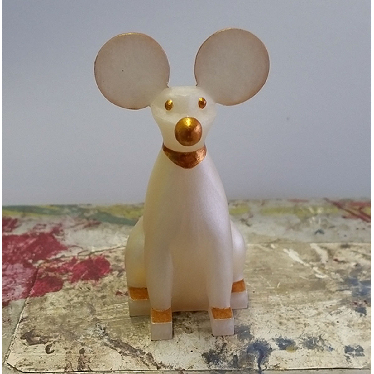 Royal Mouse Sucio
