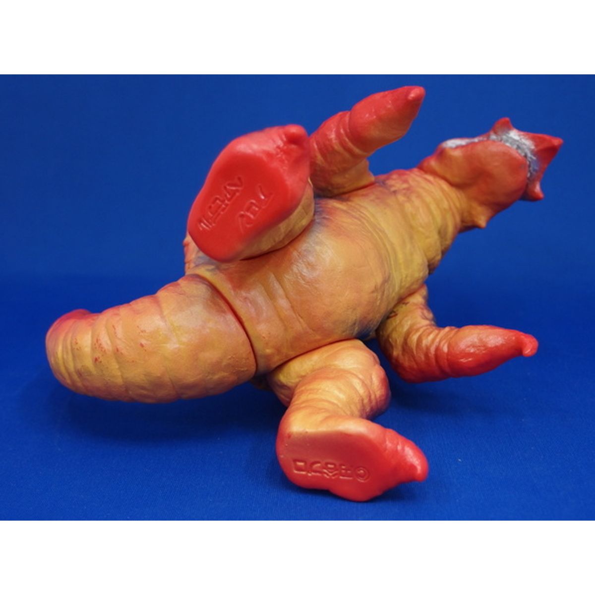 Monster Series Aaron red Bullmark