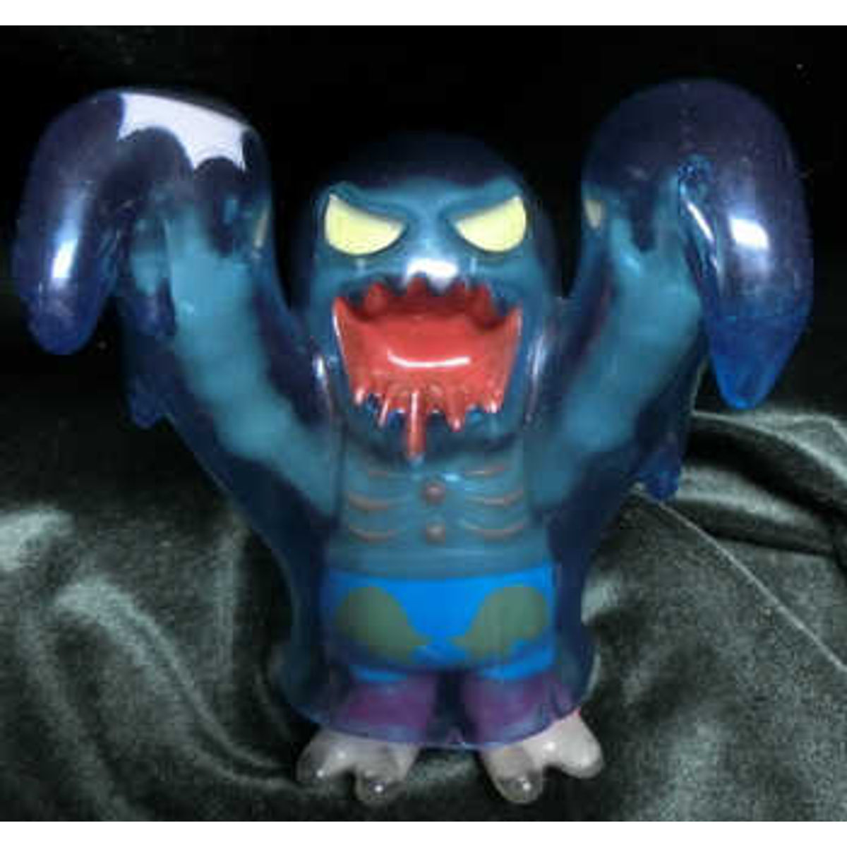 ghost (phosphorescent molded × Clear Blue)