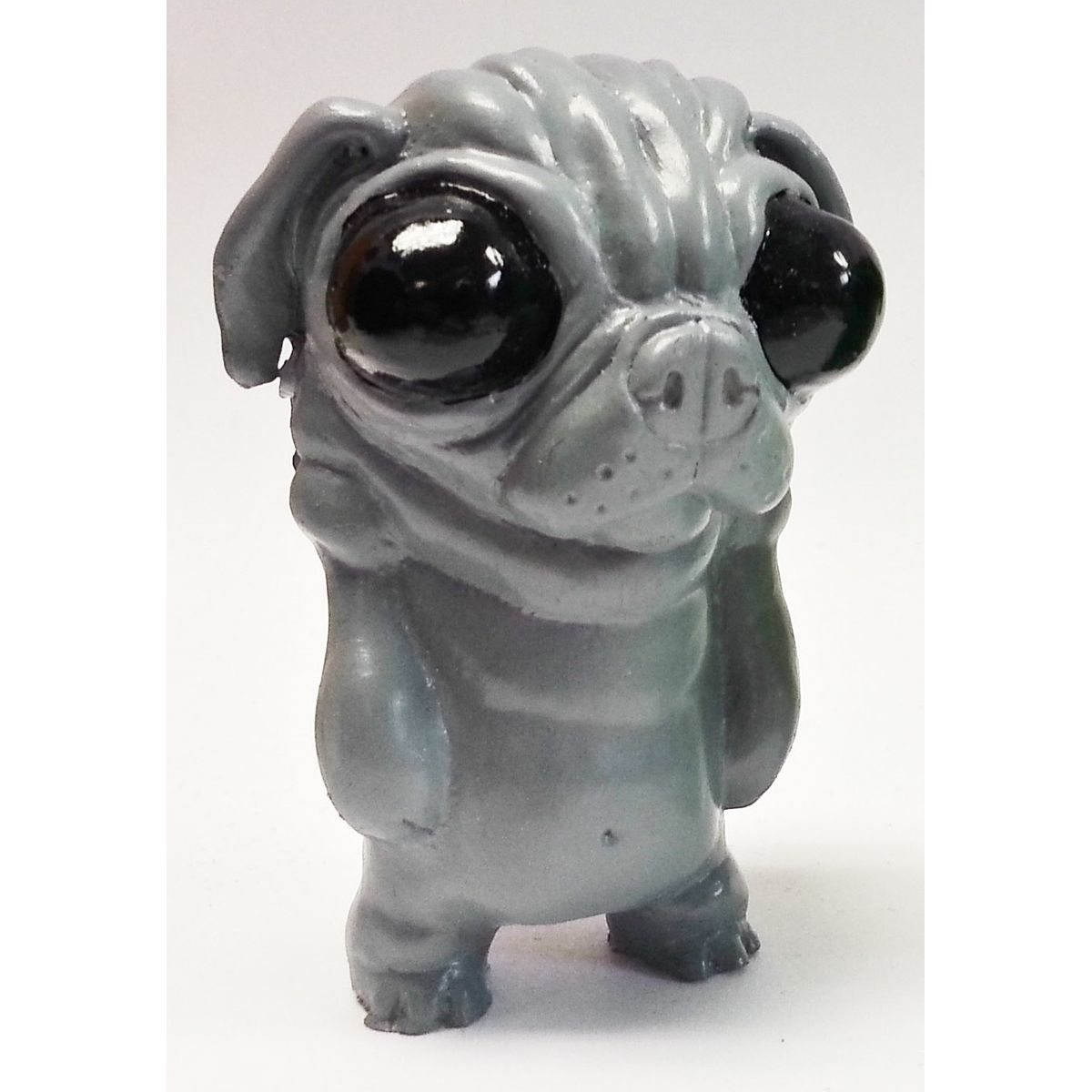 alien puggo: grey