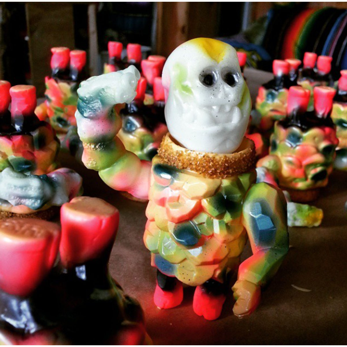 KARAKURI MEETS PRIVATE HOOLIGAN