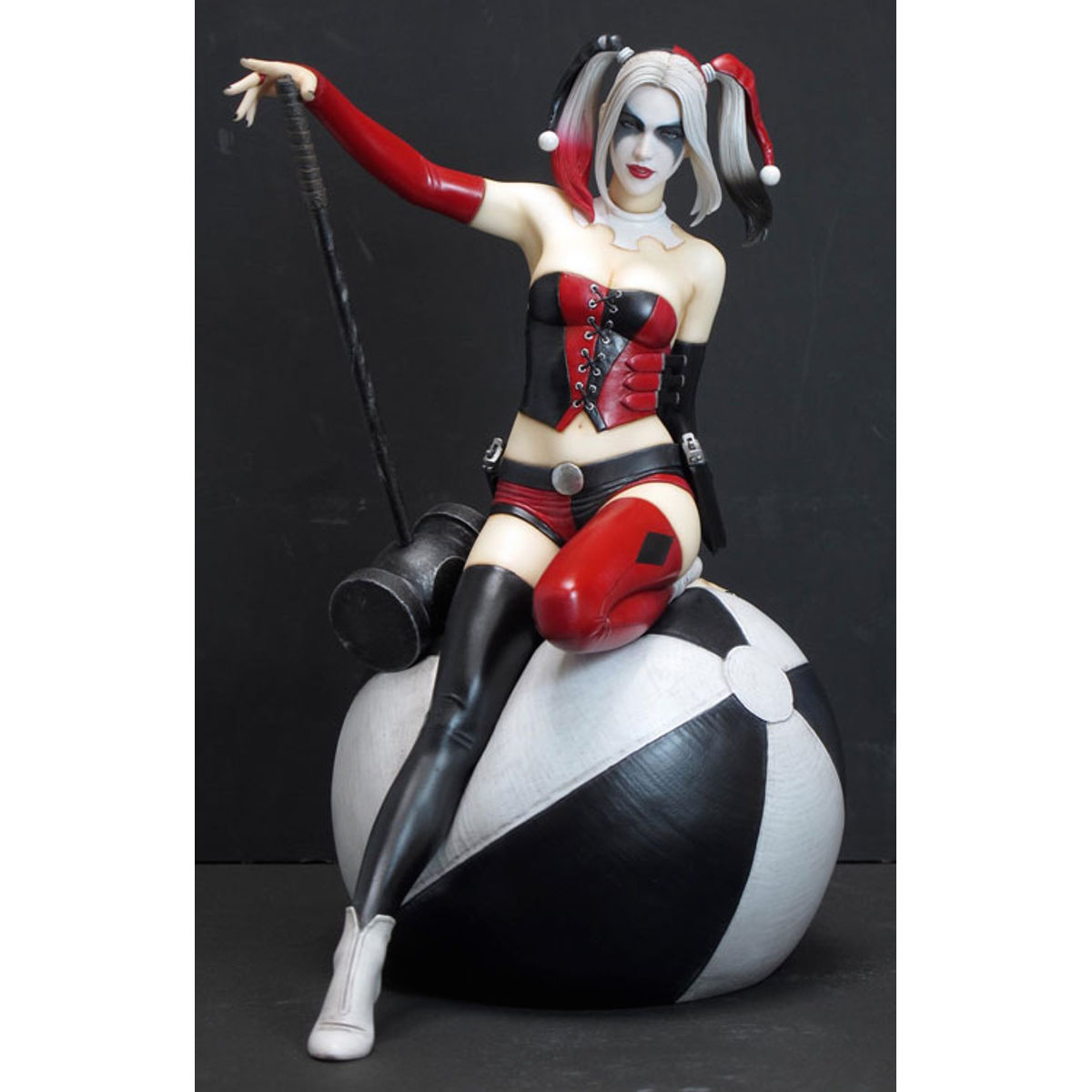 Fantasy Figure Gallery - DC Comics Collection: Harley Quinn 1/6 Resin Statue