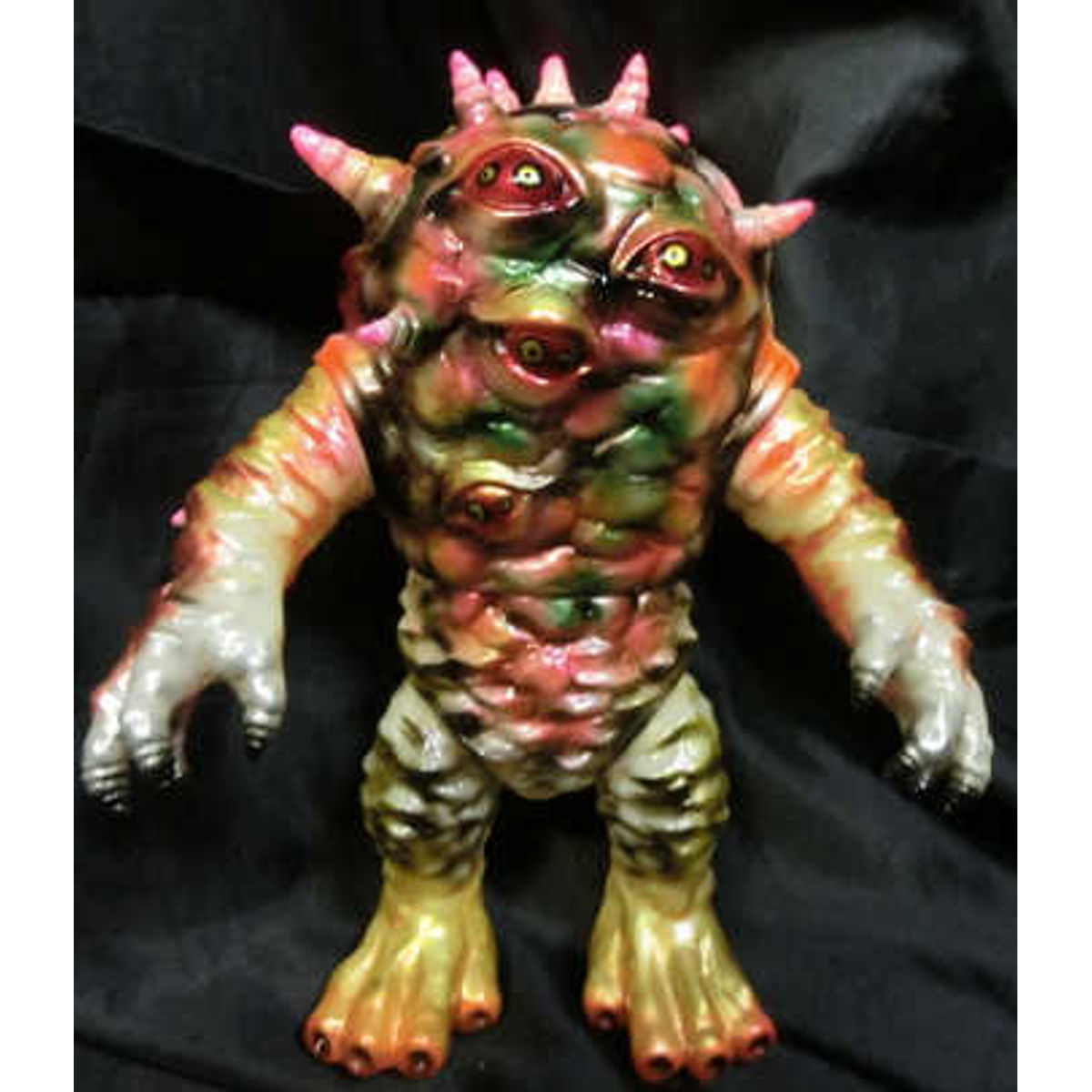 Aizon (phosphorescent molding / red-eye / pink / orange / green / Oneoff)