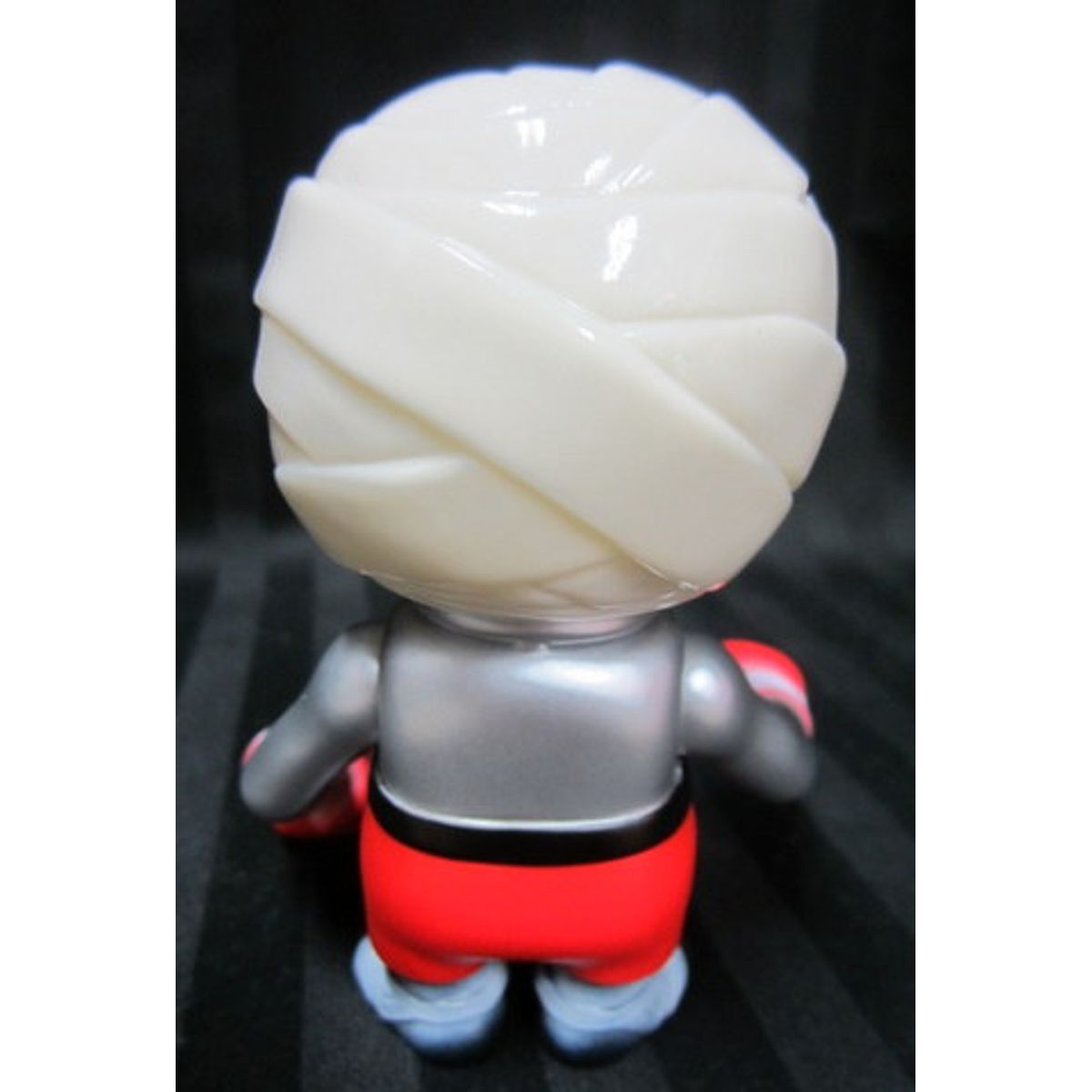 Damaged Brain - Silver with white and red (Ubiq shoe ver)
