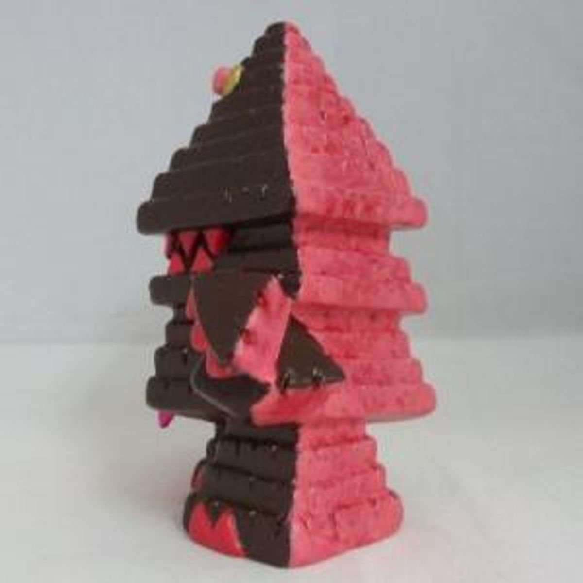 Gold pillar (sweets) B