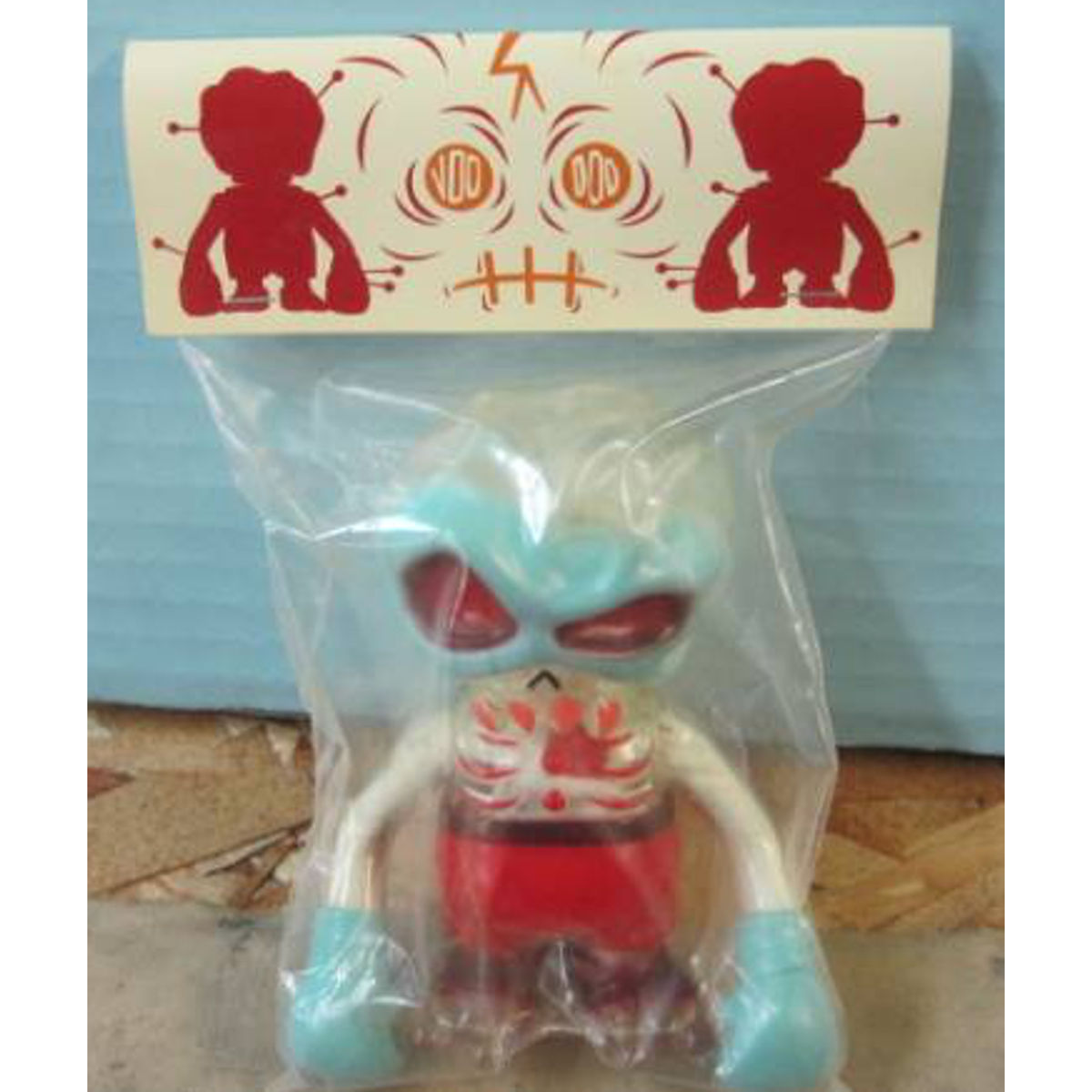 Clear with Glow Guts Skull Brain (Super 7)