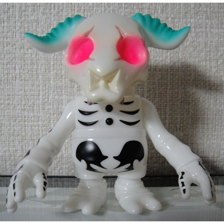 SKULL B×B×M - white by Balzac