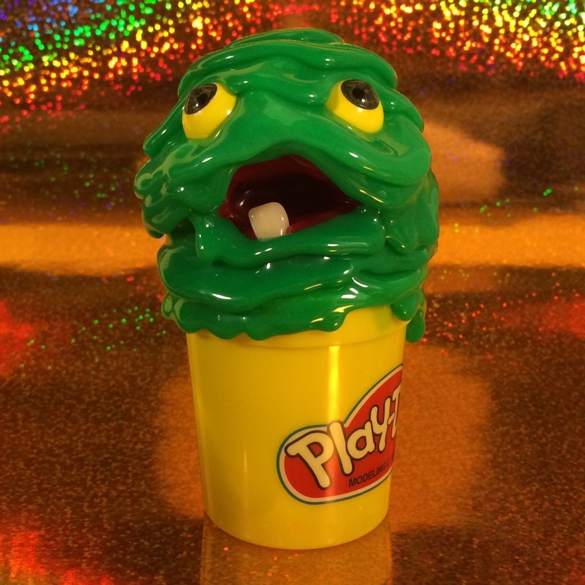 Play-Doh Melt (Neon Green with 2 eyes)