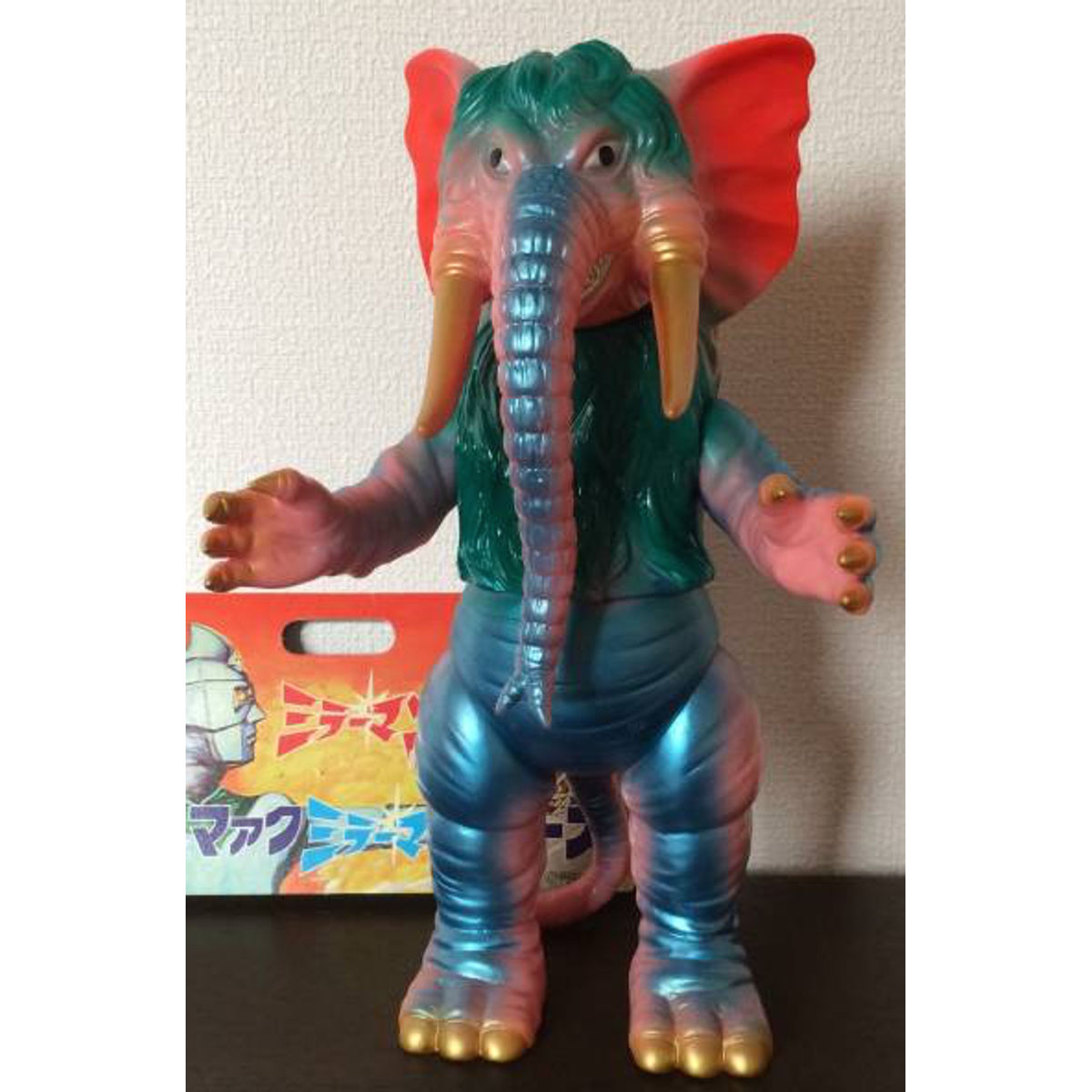 Yamanaya Bullmark Soft mirror man monster - Taigon