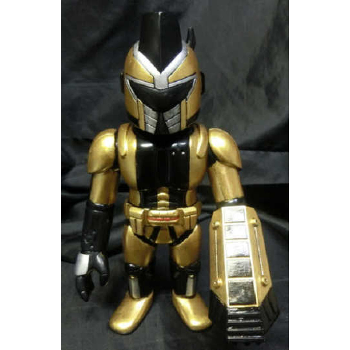 Mohawk Trooper - Gold