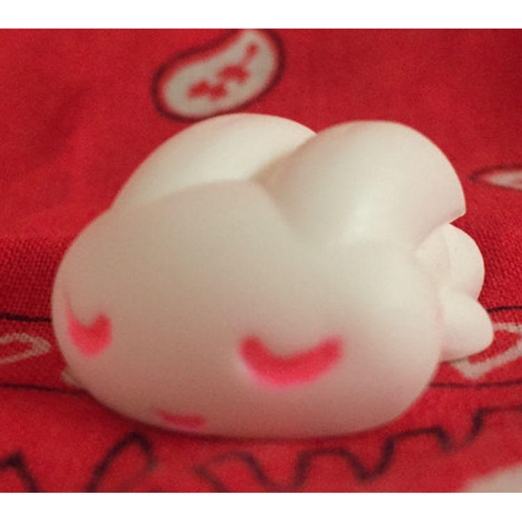 Sleeptime Bunnies Valentine Marsh mellow by Peter Kato