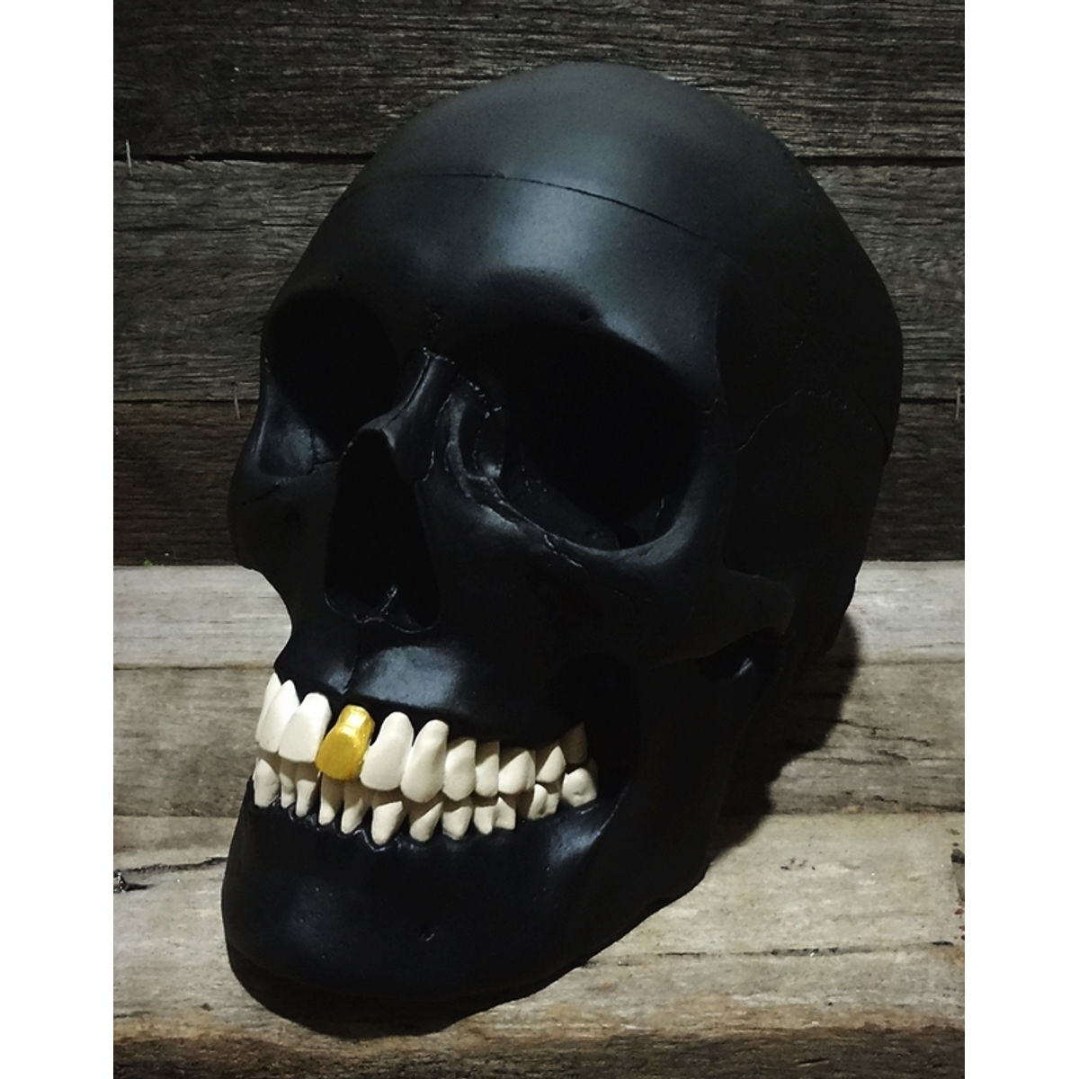 BLACK BEARD SKULL