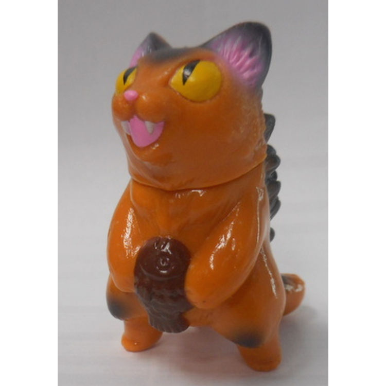 Beans Negora / ( tea molding ) by Konatsu Koizumi