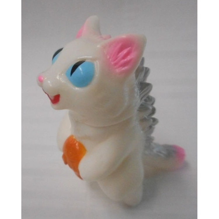 Beans Negora / ( Wonder Festival 2012 Summer / white molding by Konatsu Koizumi
