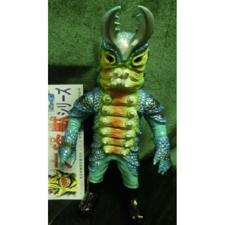 Yamomaku Large Monsters Series ringworm King (Phase 1 / green molding) by Yamomark