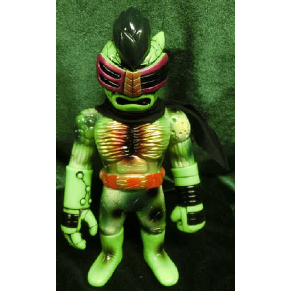 REALHEAD Real head next man (yellow-green molding / black muffler)