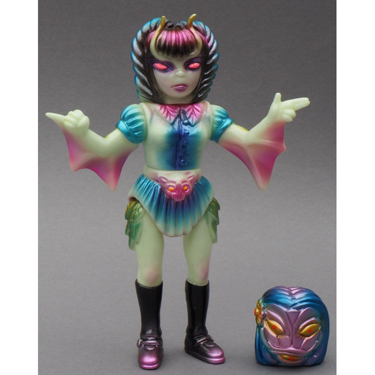 Mockpilot in glow vinyl with Metallic sprays by Paul Kaiju