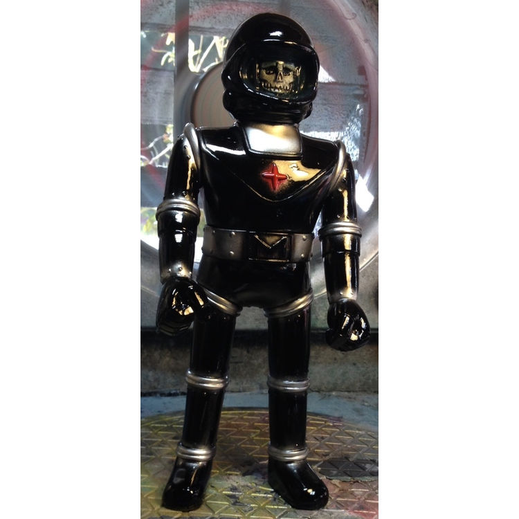 SUPER SPACE GUY BLACK PAINTED by Shirahama (Dennis Hamann)