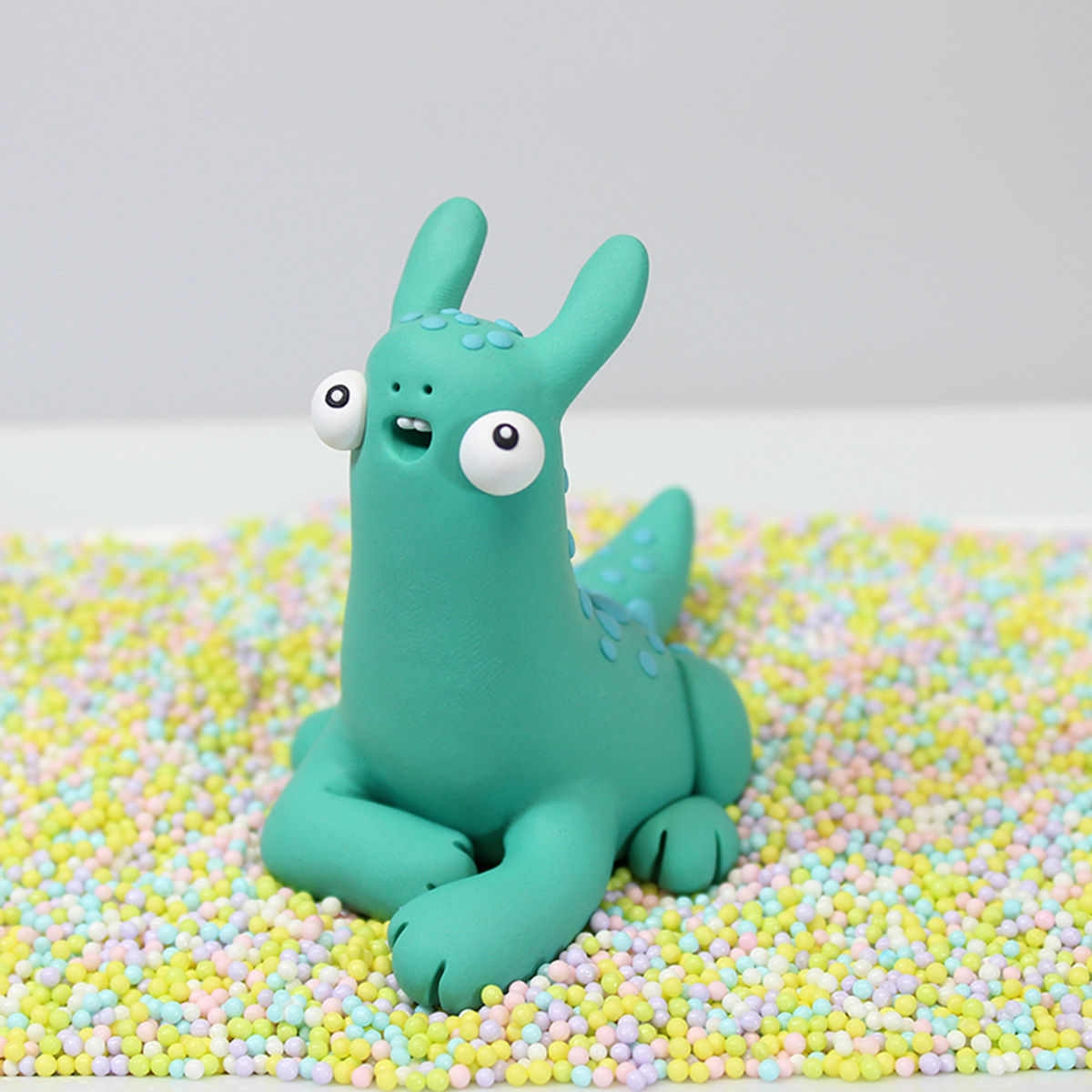 CECILIA THE BEASTLIE