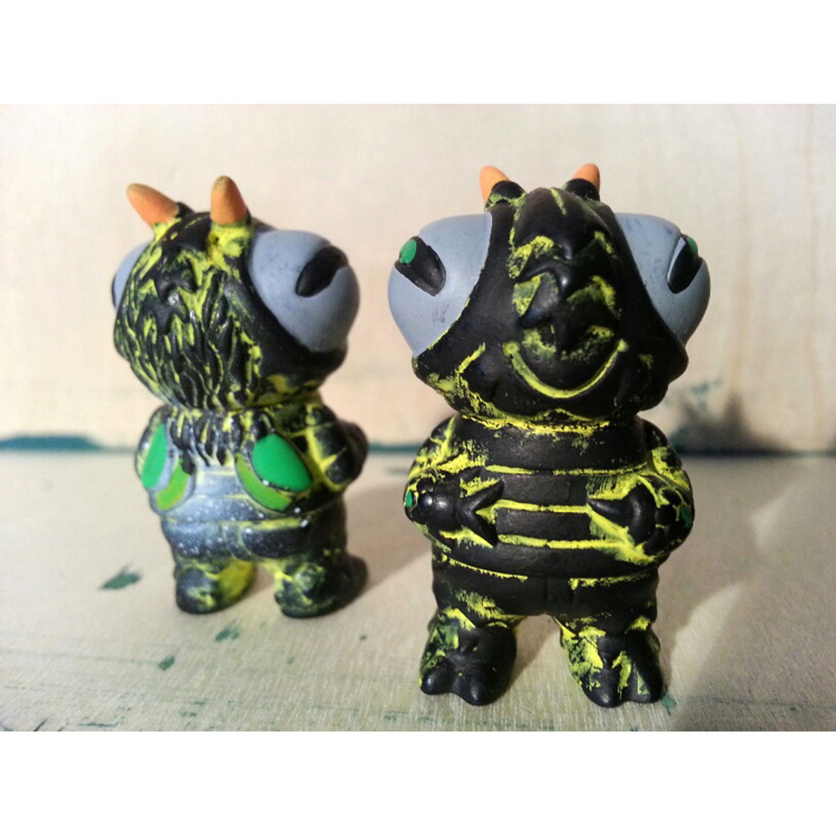 Micro Boris - Neon Yellow Rub