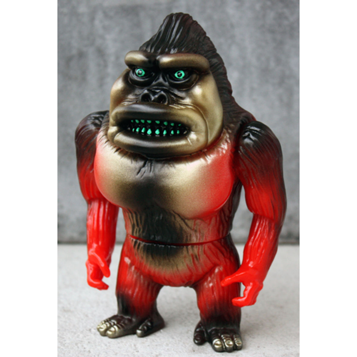 Koningu - red/gold/black