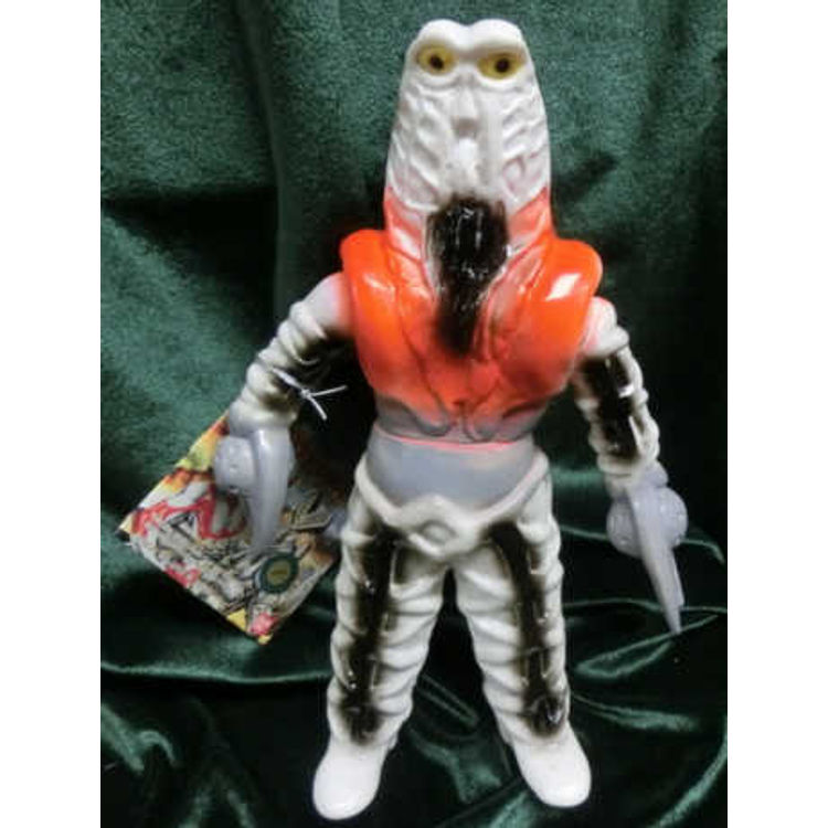 Bandai limited reprint Ultraman birth 25th Anniversary Alien Godola (white molding) by Bandai