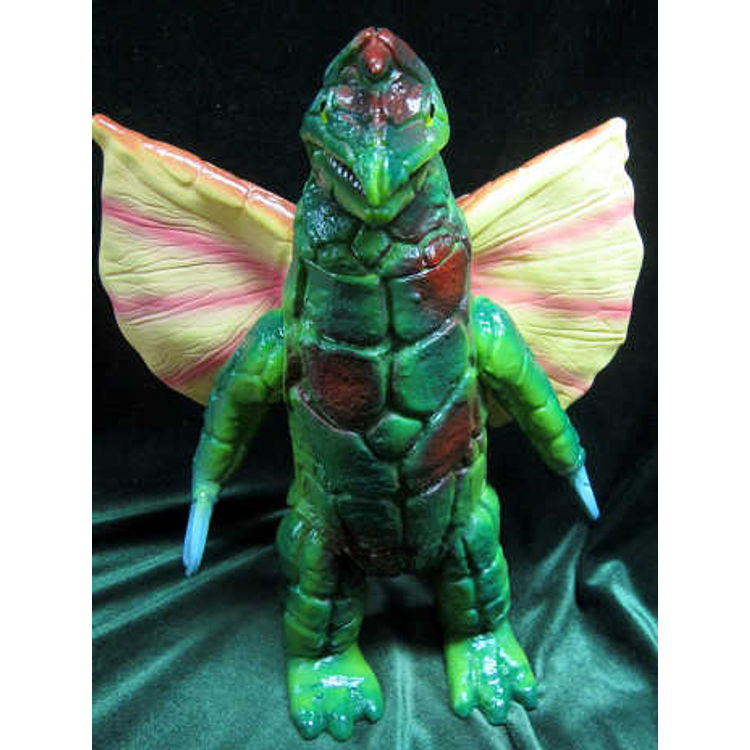 Bandai Bullmark reprint Soft Giant Draco yellow green molding by Bullmark