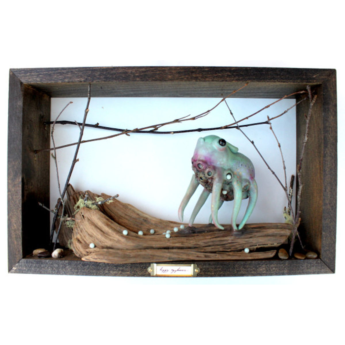 Leggy Eggbearer Diorama