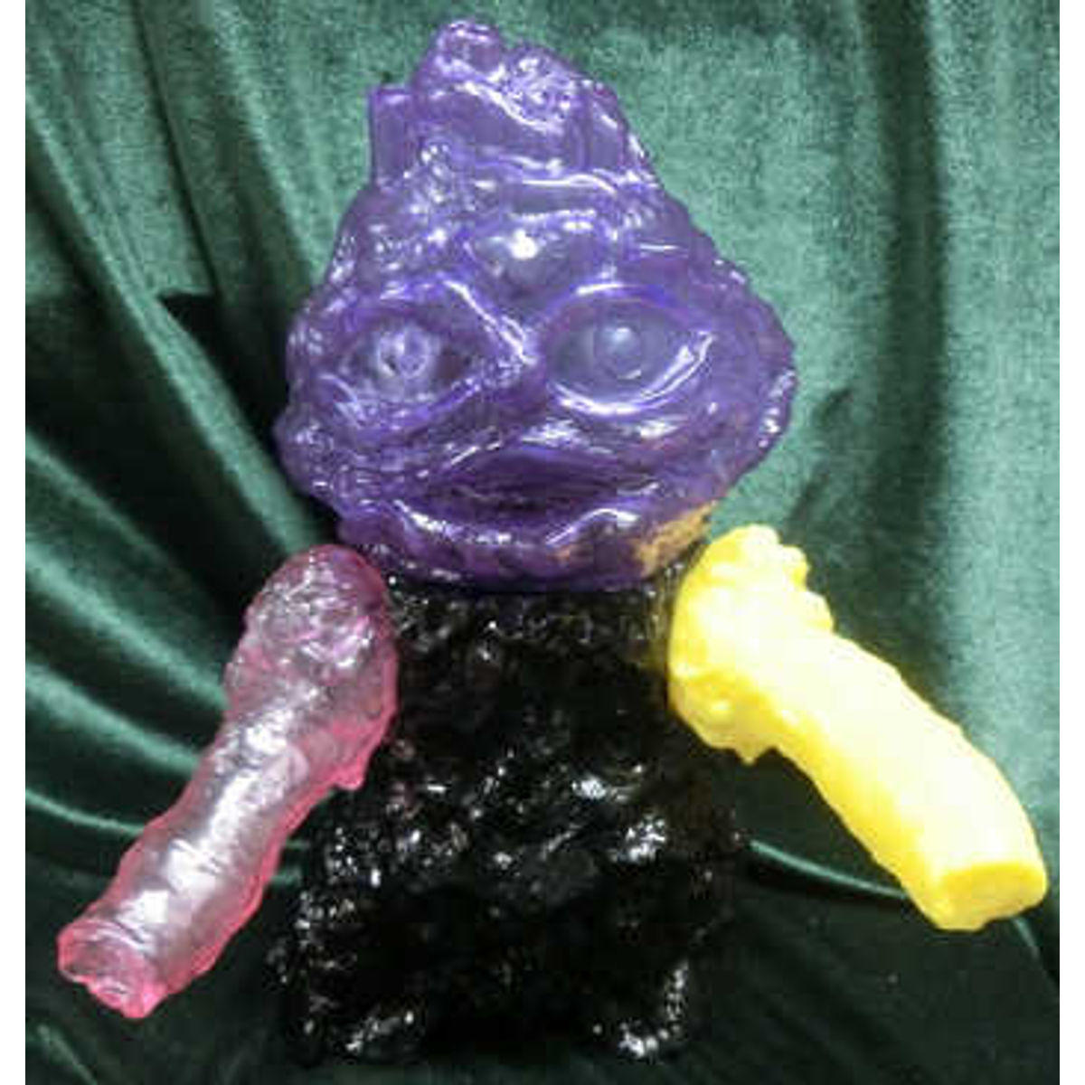 BEMON pollution monster MIX (body / black / head / Clear Purple / left arm / yellow / right arm / Clear Pink)
