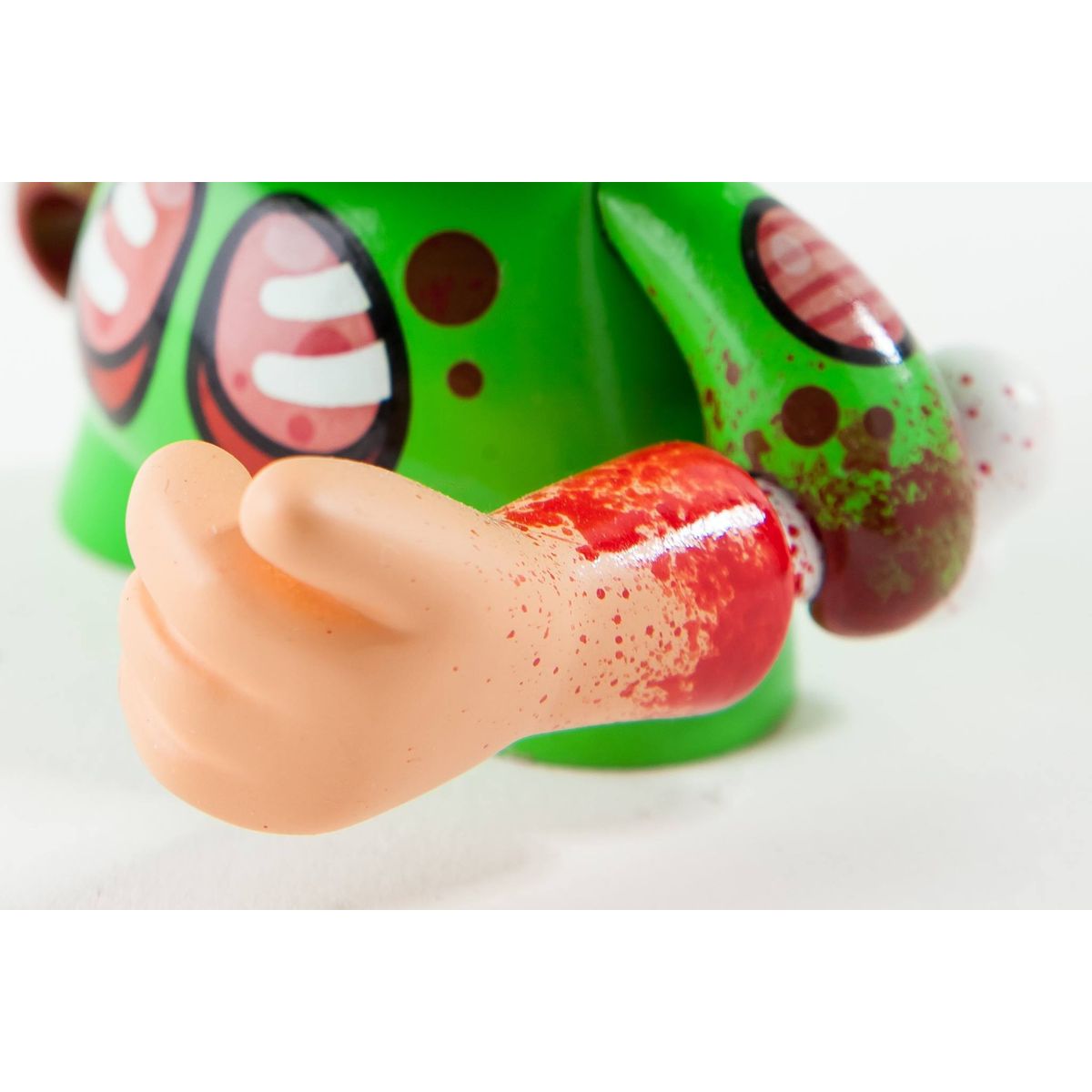 GLITCH “Let’s love animals!” (Roadkill Cat)