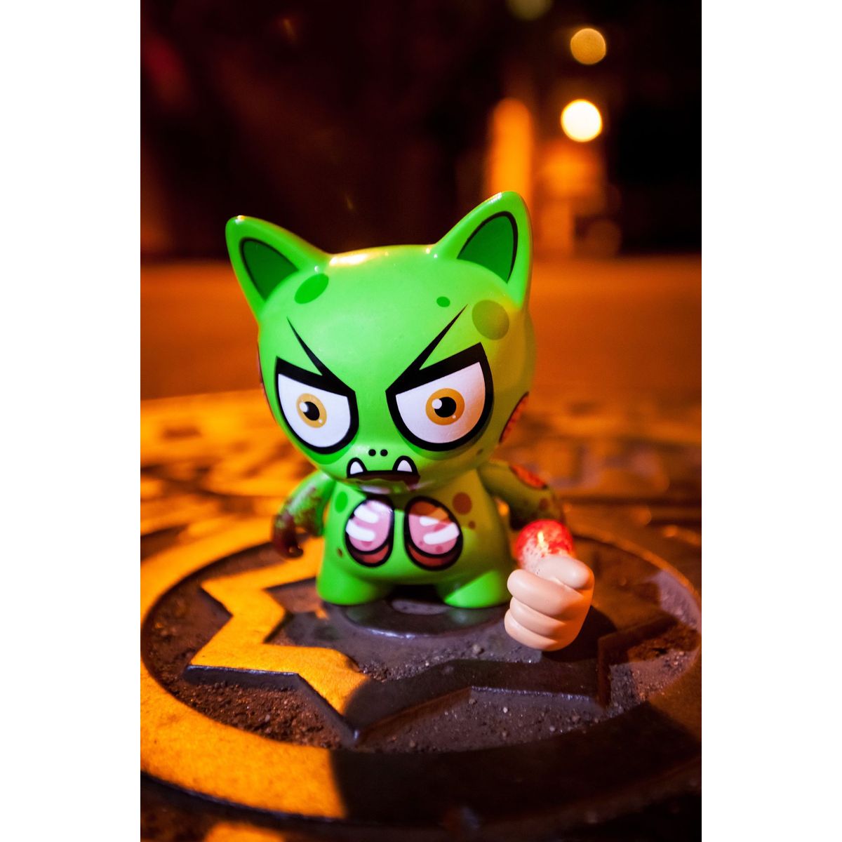 GLITCH “Let’s love animals!” (Roadkill Cat)