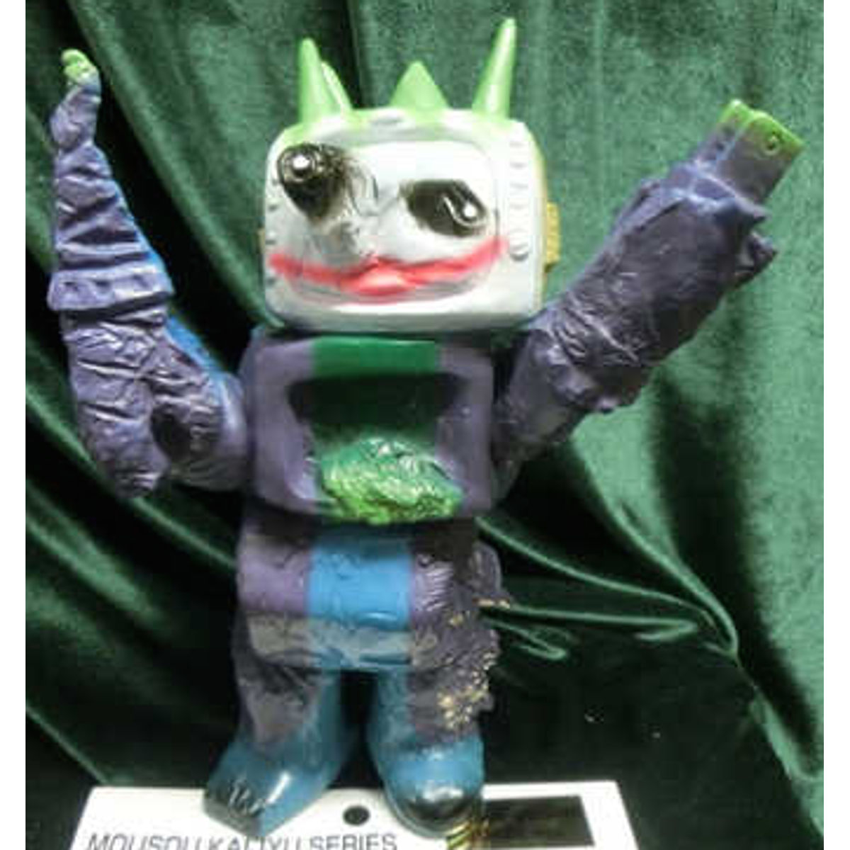 Long Neck delusion Monster Series Demupagon (2009 JOKER Ver.)