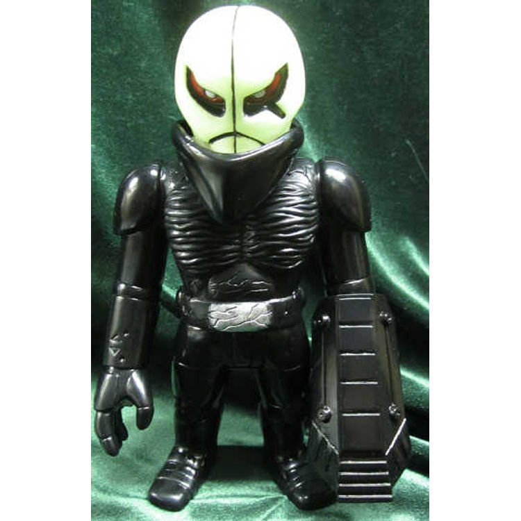 Real head attack Karigurimu (black molding / head / phosphorescent molding) by Real X Head (Mori Katsura)