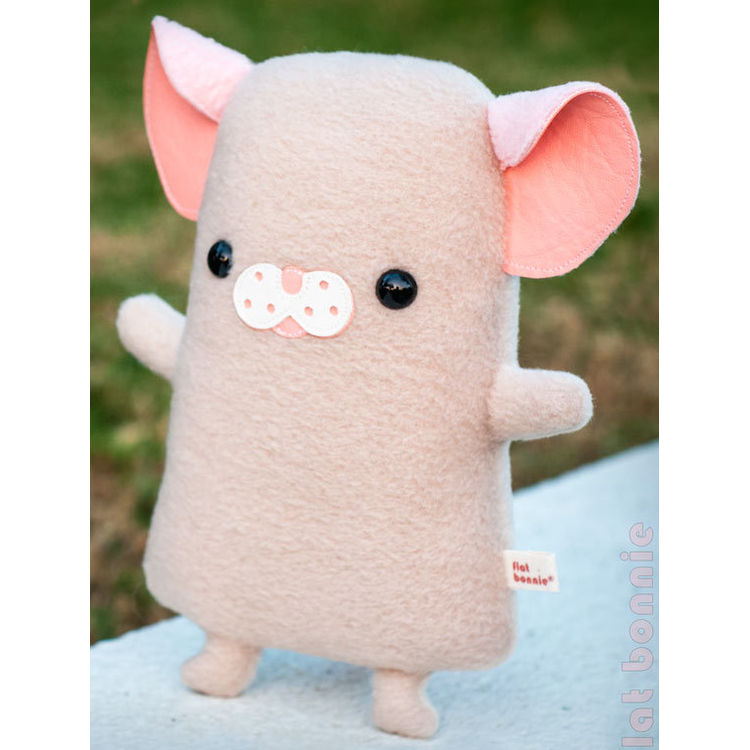Flat Rat / Mouse (Solid Color) by Flat Bonnie