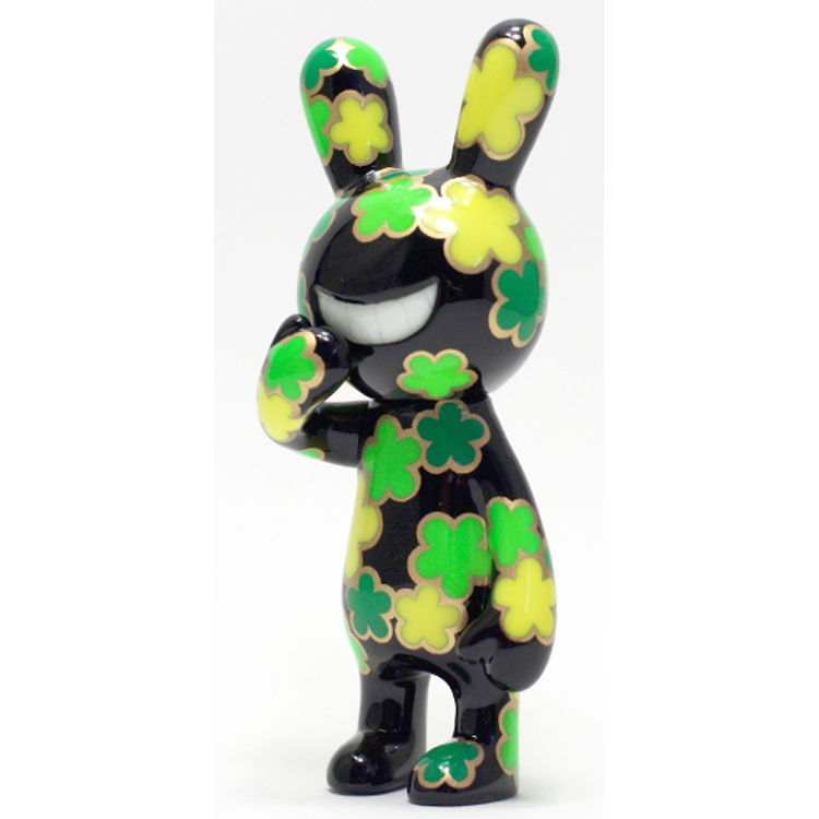 BLACK RABBiT Green flower by Tadayuki Iwa (Black Rabbit)