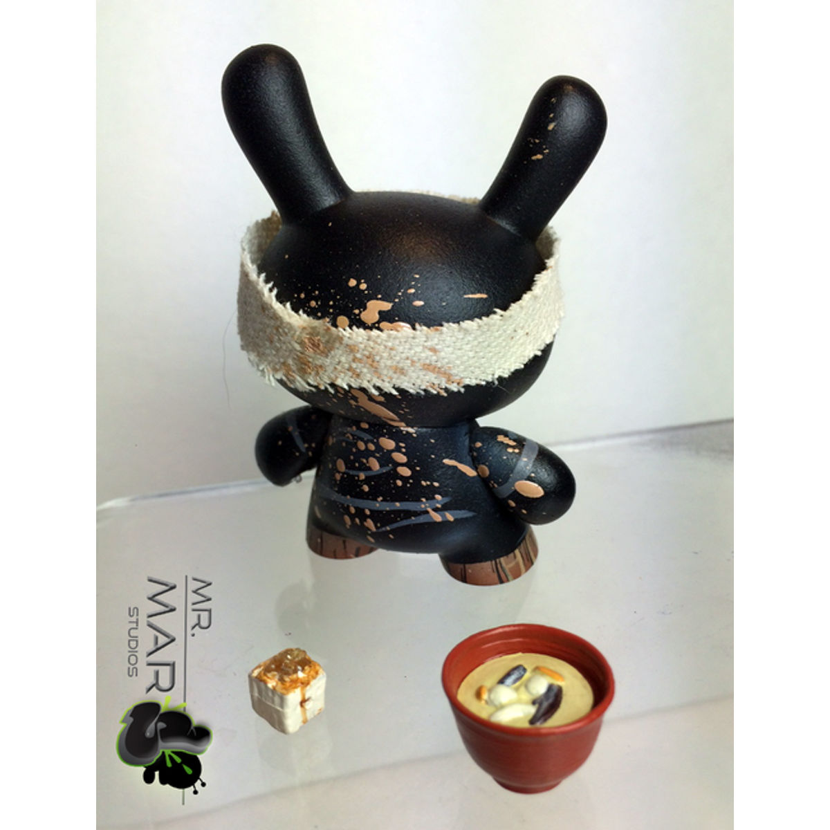 3" SUSHI BENTO BOX DUNNY - Black Coated Chef