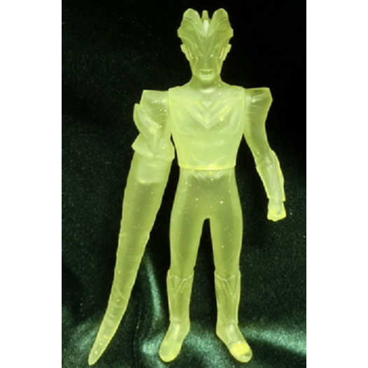 Bandai Ultra Monster Series 500 Appendix Ultraman Victory Jer King whip Clear Yellow Ver.