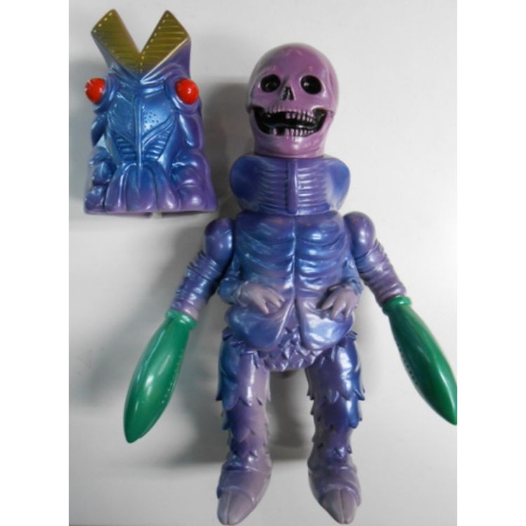 ZOLLMEN Medicom Toy [ Skeleton Vartan ( Garutan ) / (mail order Limited Edition / purple molded ) ] by Zollmen