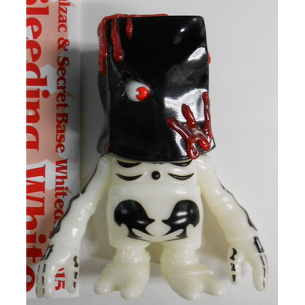 MY BLEEDING WHITEDAY SKULL BBB SB WHITE GID ( Secret )