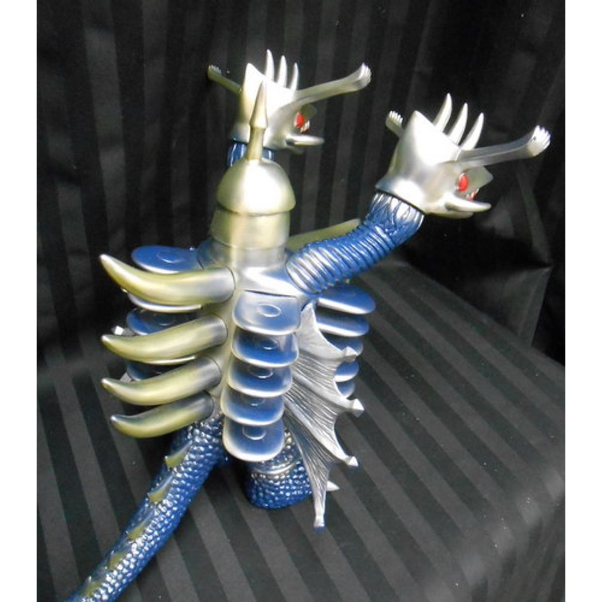 YUTARI software Beast Zone Fighter [ Death Toro King / (MEDICOM TOY EXCLUSIVE / 55 blue molded ) ]