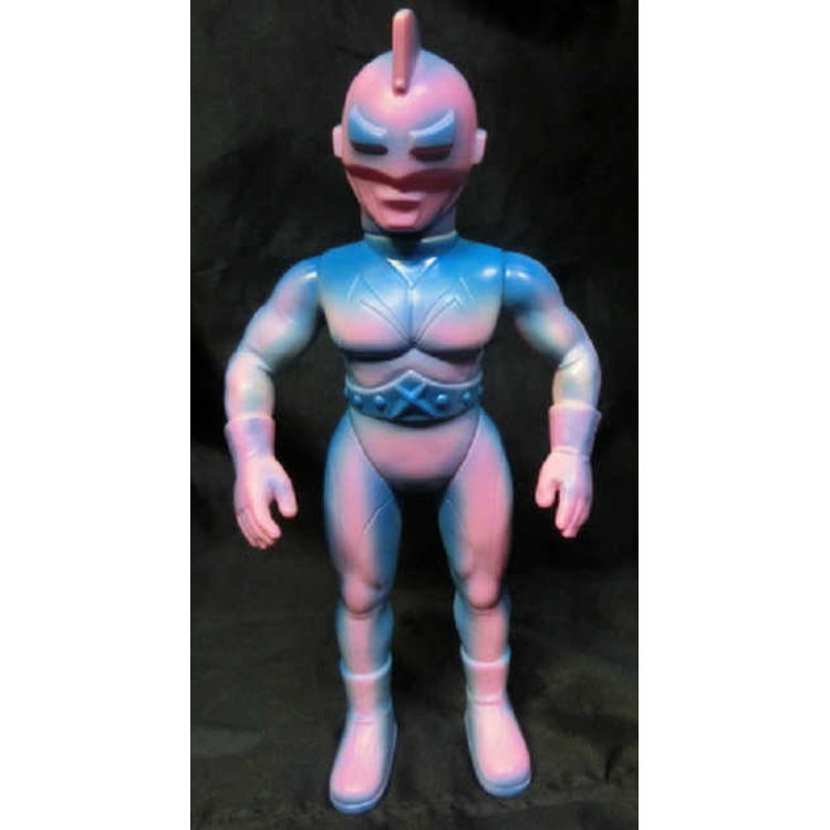 Captain Maxx ( skin color molding / Pink / Blue ) by Mark Nagata