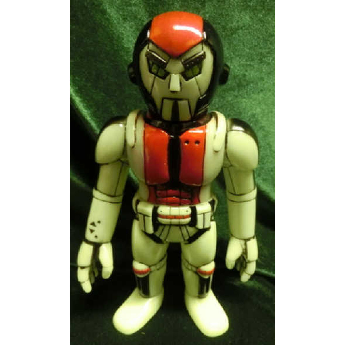 Real head steel Taro (phosphorescent molding)