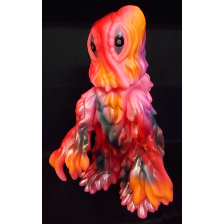 Mamitto Soft [ Giant Hedorah Pink molding ] by Marmit (Kazumitsu Akamatsu)