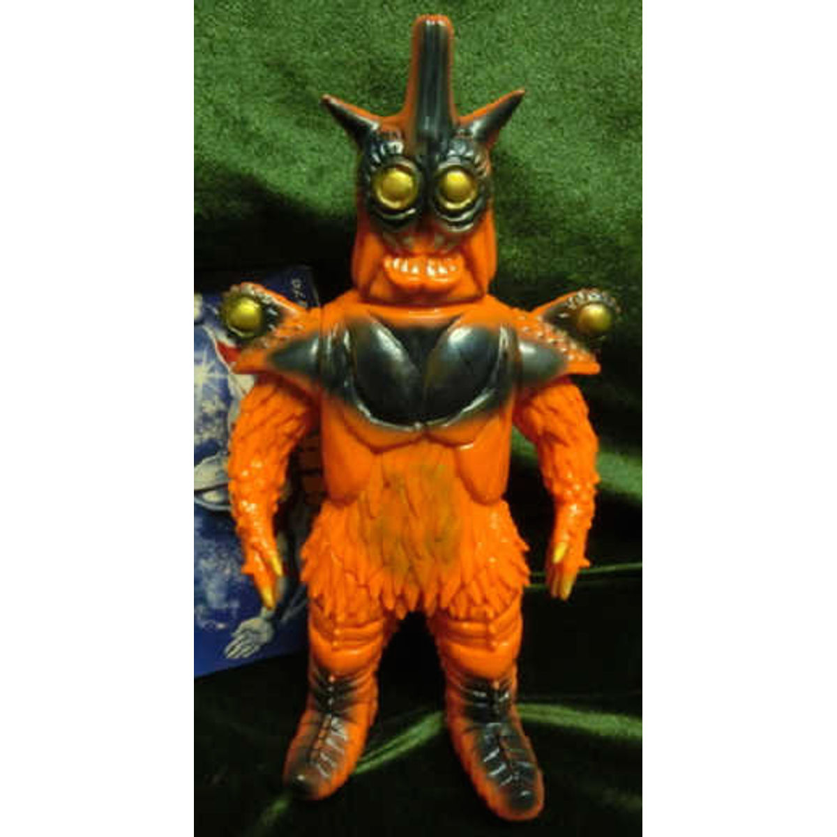 Monster Mazarron's Mamitto century (Phase 1 / orange cast)