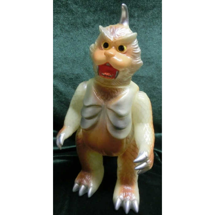Bandai B-CLUB Bullmark reprint Gomez phosphorescent molding by Bullmark