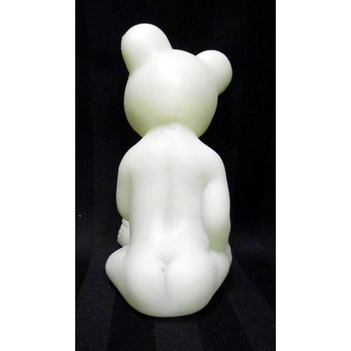 Custom Soft Vinyl ( phosphorescent molding )