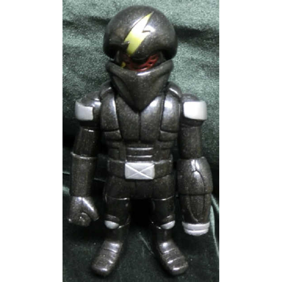 Real head Leiden Battle scarf (black lame molding)