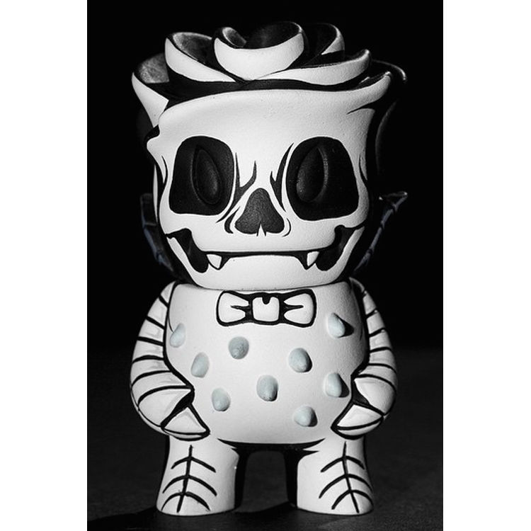 Pocket Rose Vampire custom by Jon-Paul Kaiser